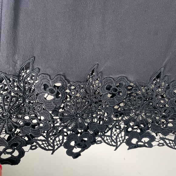 EQUIPTMENT Femme Lucida Silk Dress Black LBD Sleeveless Embroidered Lace Sz S - Picture 8 of 11